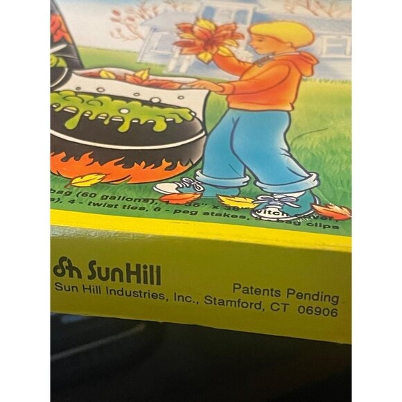 sun hill 3 pc standing stuff witch & cauldron 2 leaf bags 1 cover 1991 READ NEW - Picture 4 of 4